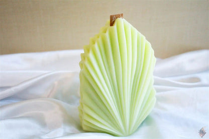 Wooden Wick Coral Shell Candle - EKK Candle Art